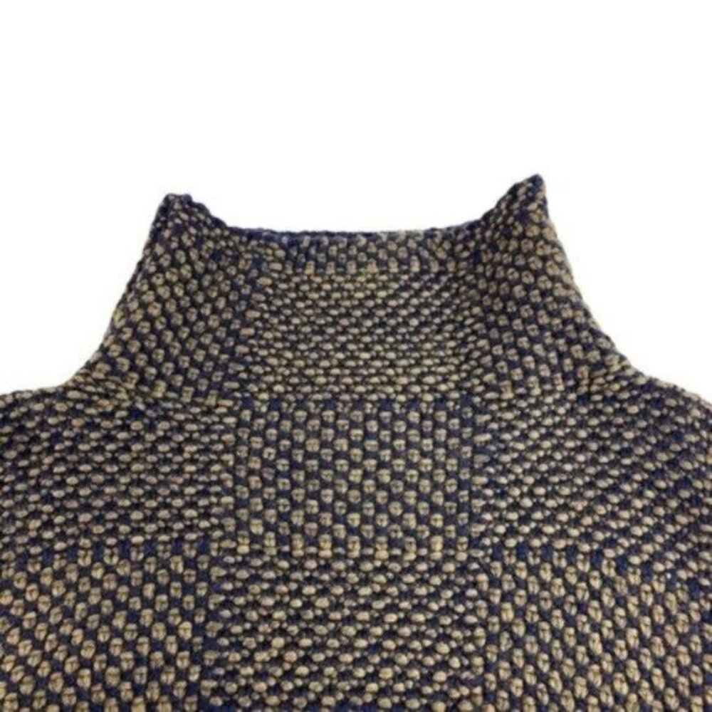 Fisherman Out of Ireland Merino Wool Knit Poncho in Woven Navy and Green - Picture 2 of 6